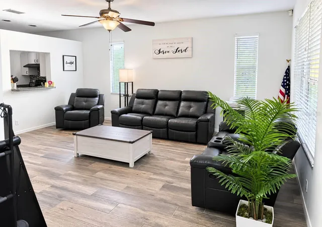 Photo 2 of Single family home for sale at 3328 70th Ct E, Palmetto, FL 34221 | MLS# TB8543338 | Listing updated on 2026-10-05