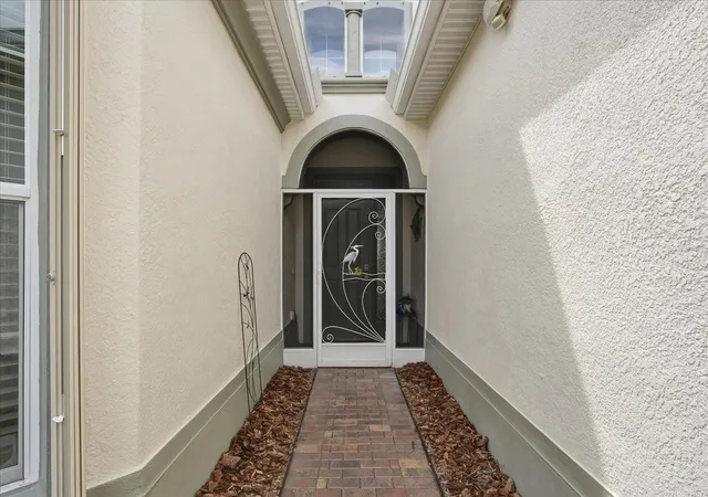 Photo 4 of Single family home for sale at 1823 Pacific Dunes Dr, Sun City Center, FL 33573 | MLS# TB8543344 | Listing updated on 2026-09-19