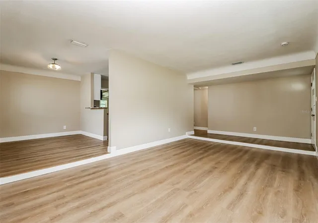 Photo 2 of Single family home for sale at 10293 Satsuma Rd, Seminole, FL 33772 | MLS# O6437332 | Listing updated on 2026-08-29