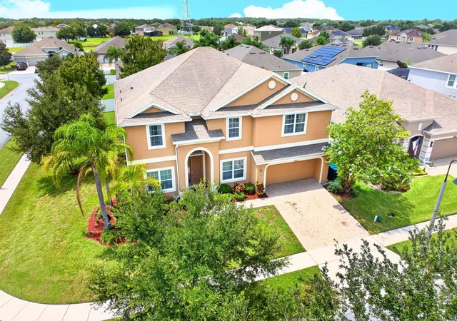 Photo 1 of Single family home for sale at 12834 Boggy View Dr, Orlando, FL 32824 | MLS# O6437333 | Listing updated on 2026-10-22