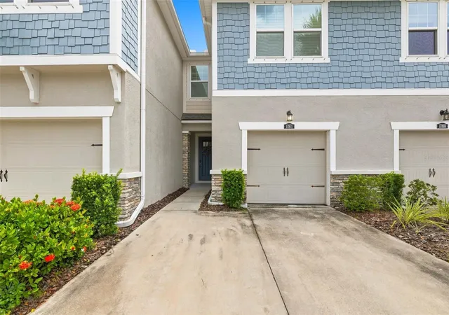 Photo 2 of Townhouse for sale at 17871 Stella Moon Pl, Lutz, FL 33558 | MLS# TB8543349 | Listing updated on 2026-08-29