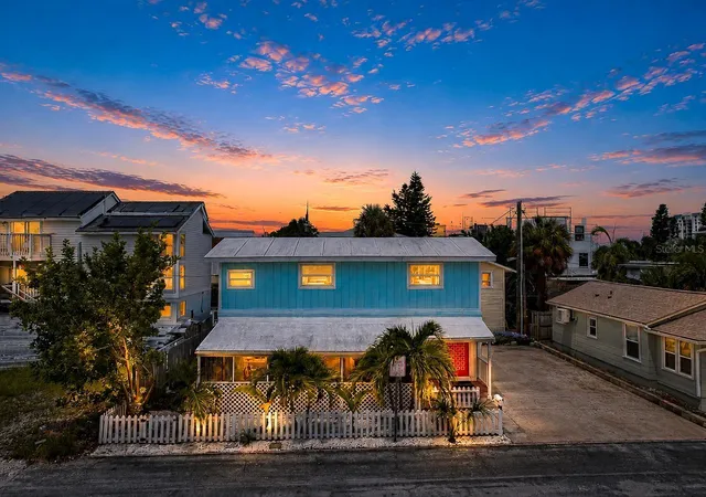 Photo 1 of Single family home for sale at 120 93rd Avenue, Treasure Island, FL 33706 | MLS# TB8543354 | Listing updated on 2026-10-07