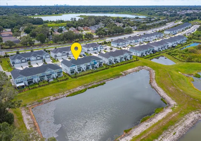 Photo 2 of Townhouse for sale at 1914 Terrapin Rd, Ocoee, FL 34761 | MLS# O6437338 | Listing updated on 2026-08-29