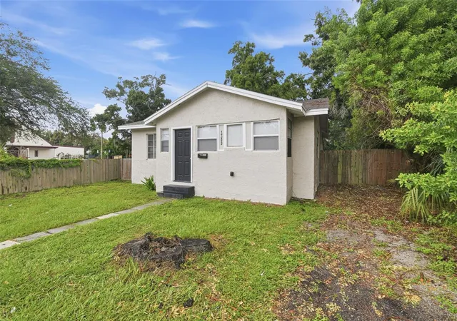 2nd image of 1743 30th Street S, Saint Petersburg, FL 33712 | MLS# O6437345