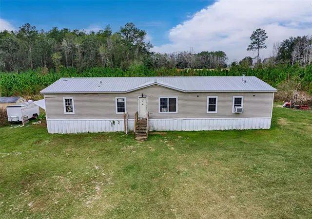 Photo 1 of Manufactured home for sale at 134 Se Powell Pl, Lake City, FL 32025 | MLS# GC543081 | Listing updated on 2026-10-08