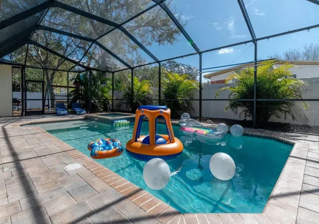Photo 2 of Single family home for sale at 2930 Rogers, Tampa, FL 33611 | MLS# O6437348 | Listing updated on 2026-08-29