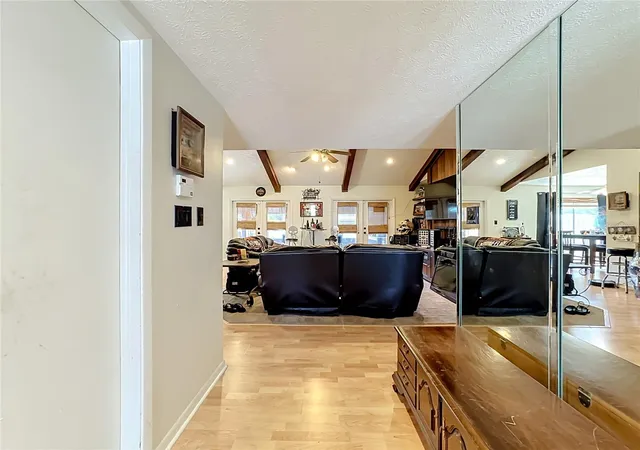 Photo 4 of Single family home for sale at 118 Euclid Loop, Seffner, FL 33584 | MLS# TB8543371 | Listing updated on 2026-09-21