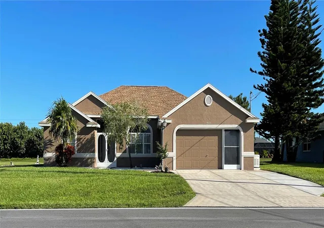 Single family home for sale at 511 Rotonda Cir, ROTONDA WEST, FL 33947 | MLS# C7530091