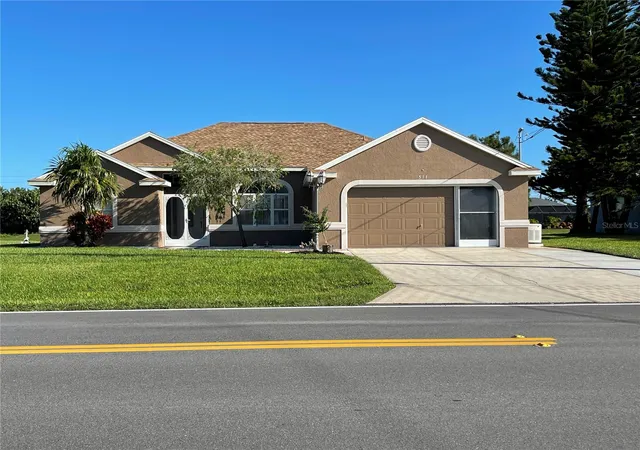 Photo 1 of Single family home for sale at 511 Rotonda Cir, Rotonda West, FL 33947 | MLS# C7530091 | Listing updated on 2026-09-19
