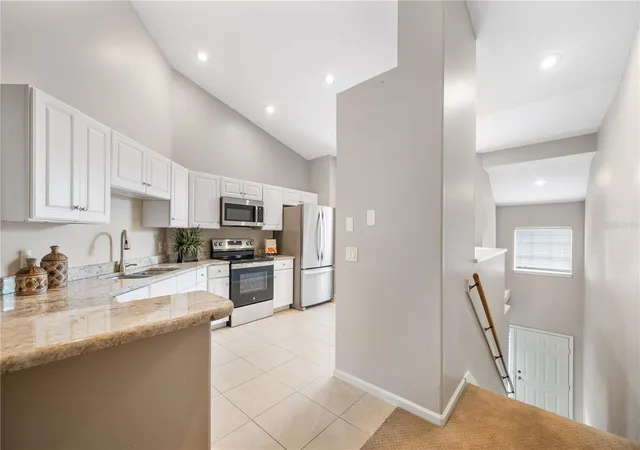 Photo 1 of Condo for sale at 411 Enclave Pl #411, Lakeland, FL 33803 | MLS# L4964639 | Listing updated on 2026-09-26