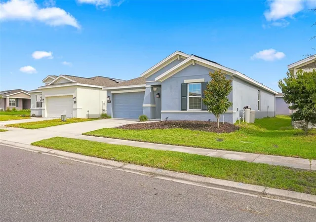 Photo 3 of Single family home for sale at 1108 Saguaro St, Haines City, FL 33844 | MLS# O6437355 | Listing updated on 2026-09-04