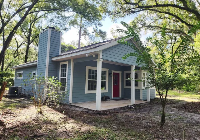 Single family home for sale at 8909 Se 2Nd Street Rd, TRENTON, FL 32693 | MLS# OM731276