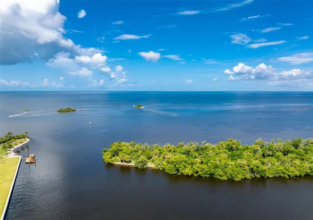 Photo 3 of Condo for sale at 3250 Southshore Dr #55B, Punta Gorda, FL 33955 | MLS# C7530093 | Listing updated on 2026-09-30