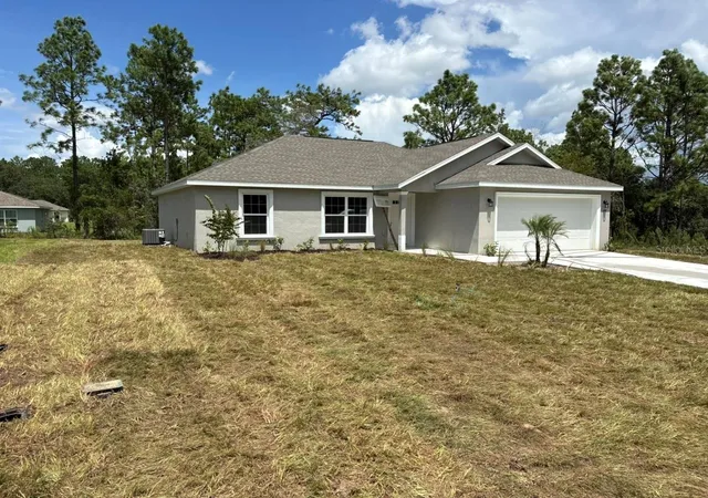Photo 3 of Sale Pending at 1997 W Riley Dr, Dunnellon, FL 34434 | MLS# G5117086 | Listing updated on 2026-09-04