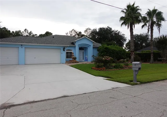 Photo 3 of Single family home for sale at 85 Lancelot Dr, Palm Coast, FL 32137 | MLS# FC321041 | Listing updated on 2026-09-15