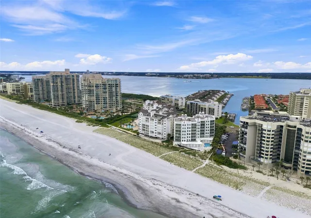 2nd image of 1586 Gulf Blvd, CLEARWATER, FL 33767