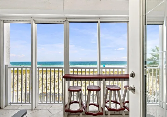 4th image of 1586 Gulf Blvd #2103, Clearwater, FL 33767 | MLS# TB8543382