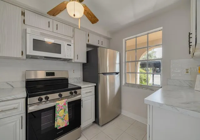 Photo 3 of House for sale at 4433 Sunstate Dr, New Port Richey, FL 34652 | MLS# TB8543383 | Listing updated on 2026-08-29