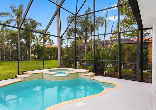 Photo 3 of Single family home for sale at 10534 Bermuda Isle Dr, Tampa, FL 33647 | MLS# TB8543388 | Listing updated on 2026-10-05