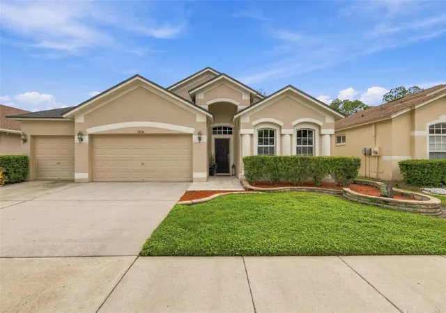 Photo 1 of Single family home for sale at 35136 Deerfield Oaks Dr, Zephyrhills, FL 33541 | MLS# TB8543392 | Listing updated on 2026-10-07