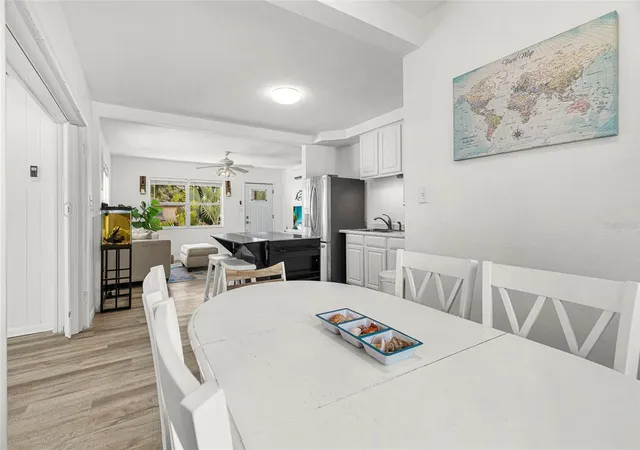 Photo 4 of Single family home for sale at 4519 Brooksdale Dr, Sarasota, FL 34232 | MLS# A4704338 | Listing updated on 2026-09-05