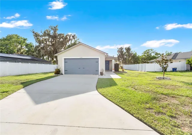 Photo 1 of Single family home for sale at 1185 Fairview Ave, Bartow, FL 33830 | MLS# L4964644 | Listing updated on 2026-08-31