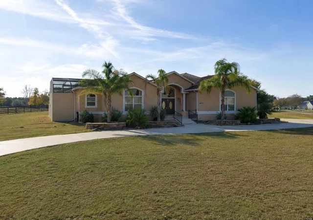 Photo 3 of Single family home for sale at 4725 County Road 121d, Wildwood, FL 34785 | MLS# G5117092 | Listing updated on 2026-10-10