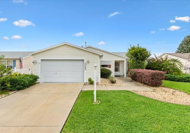 Photo 1 of Single family home for sale at 17663 Se 92nd Grantham Ter, The Villages, FL 32162 | MLS# G5117093 | Listing updated on 2026-09-28