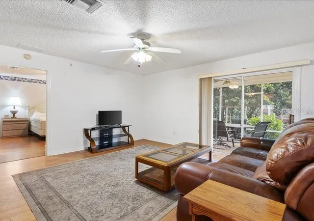 Photo 3 of Single family home for sale at 17663 Se 92Nd Grantham Ter, The Villages, FL 32162 | MLS# G5117093 | Listing updated on 2026-09-28