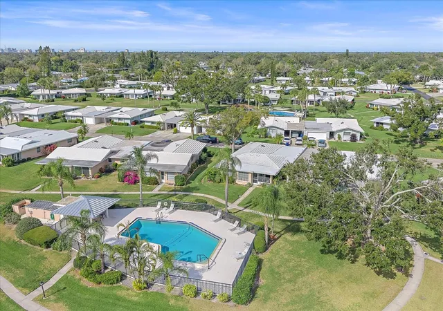 Photo 2 of Condo for sale at 3286 Brunswick Ln #704, Sarasota, FL 34239 | MLS# A4704355 | Listing updated on 2026-09-14