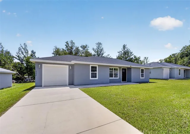 Photo 2 of Single family home for sale at 19058 Saint Augustine Dr, Dunnellon, FL 34432 | MLS# OM731289 | Listing updated on 2026-09-02