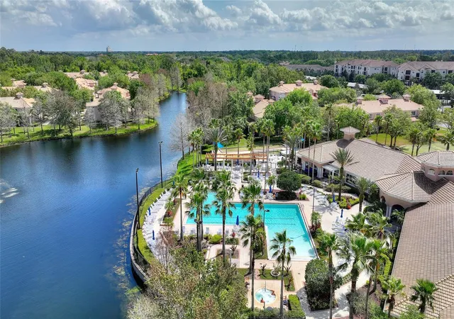 Listing Photo 2 - Condo for sale in building located at 1411 Lisbon Ct, DAVENPORT, FL 34788