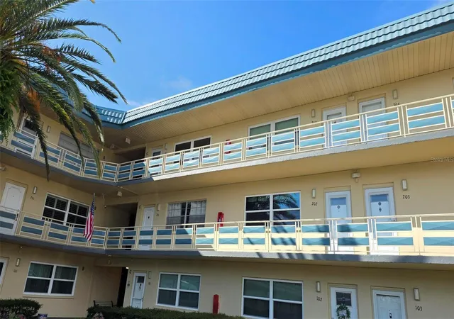 2nd image of 5750 80th St N #C202, St Petersburg, FL 33709 | MLS# TB8543417