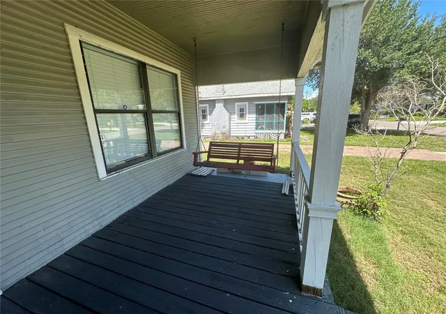 Photo 2 of Single family home for sale at 1308 E Frierson Ave, Tampa, FL 33603 | MLS# R4911904 | Listing updated on 2026-08-31