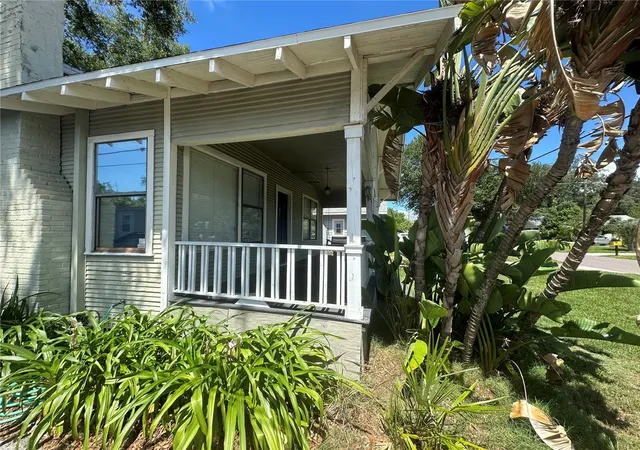 Photo 3 of Single family home for sale at 1308 E Frierson Ave, Tampa, FL 33603 | MLS# R4911904 | Listing updated on 2026-08-31