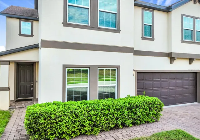Photo 3 of Single family home for sale at 2471 Sky Stone Ct, Oakland, FL 34787 | MLS# S5156522 | Listing updated on 2026-08-29