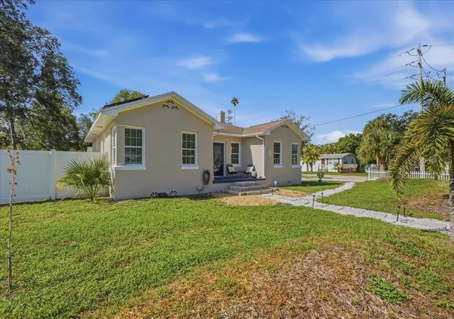 Photo 3 of Single family home for sale at 1161 Sedeeva St, Clearwater, FL 33755 | MLS# TB8543435 | Listing updated on 2026-09-21