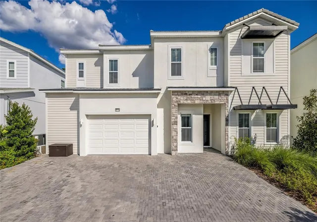 Photo 2 of Mansion for sale at 1774 Oak Blossom Dr, Davenport, FL 33837 | MLS# O6437406 | Listing updated on 2026-09-22