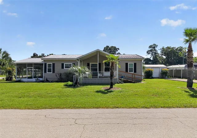 Manufactured home for sale at 2956 Sw 89Th Pl, OCALA, FL 34476 | MLS# O6437408