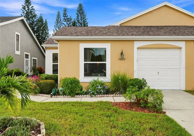 Photo 1 of Single family home for sale at 7637 Balharbour Dr, New Port Richey, FL 34653 | MLS# W7889010 | Listing updated on 2026-08-31