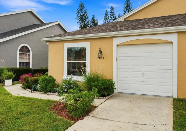 Photo 5 of House for sale at 7637 Balharbour Dr, New Port Richey, FL 34653 | MLS# W7889010 | Listing updated on 2026-08-31