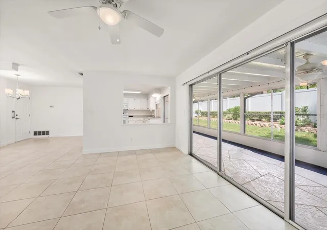 5th image of 1972 Sever Dr Dr, Clearwater, FL 33764 | MLS# TB8543443