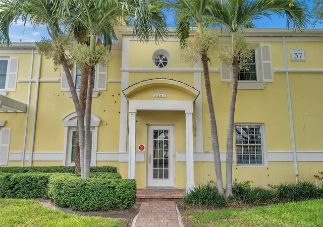 Photo 1 of Condo for sale at 5257 Beach Dr Se #D, St Petersburg, FL 33705 | MLS# TB8543447 | Listing updated on 2026-10-21