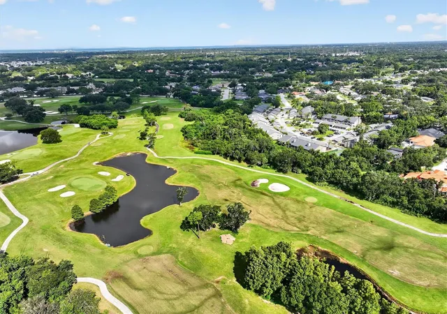 2nd image of 3167 Landmark Dr, CLEARWATER, FL 33761