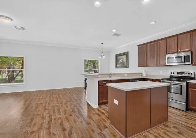 5th image of 8083 Silver Birch Wy, Lehigh Acres, FL 33971 | MLS# TB8543480