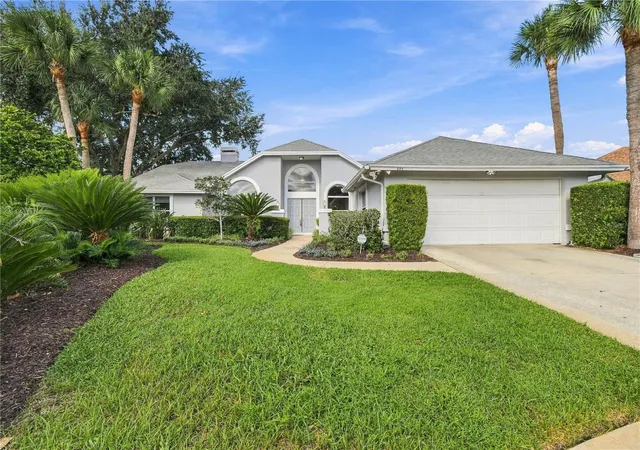 Photo 2 of Single family home for sale at 524 S Longview Pl, Longwood, FL 32779 | MLS# O6437435 | Listing updated on 2026-10-07