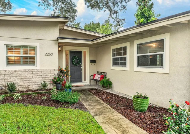 Photo 2 of Single family home for sale at 2260 Coldstream Dr, Winter Park, FL 32792 | MLS# O6437438 | Listing updated on 2026-10-10