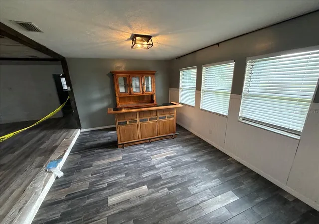 Photo 2 of Single family home for sale at 1806 N Waterman Dr, Valrico, FL 33594 | MLS# TB8543488 | Listing updated on 2026-10-06
