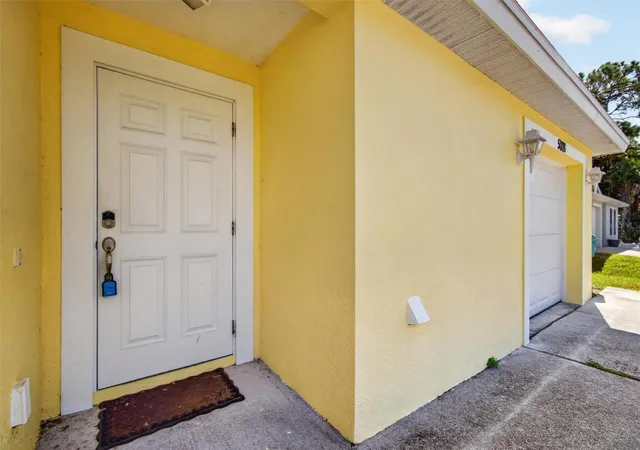 Photo 4 of Single family home for sale at 5008 S Obispo Cir, Labelle, FL 33935 | MLS# TB8543495 | Listing updated on 2026-10-02