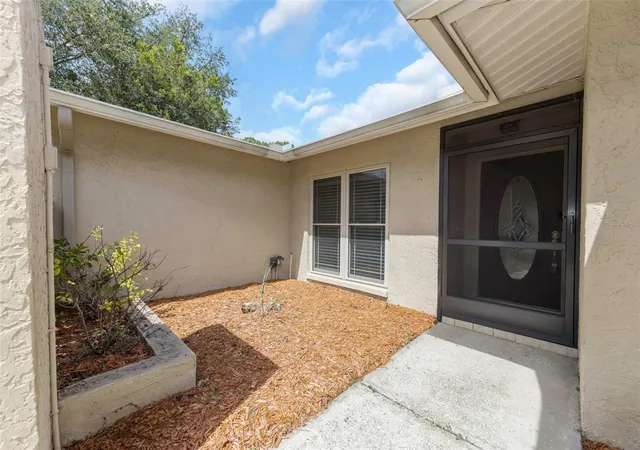 Photo 4 of Single family home for sale at 3582 Fairway Forest Dr, Palm Harbor, FL 34685 | MLS# TB8543500 | Listing updated on 2026-09-27